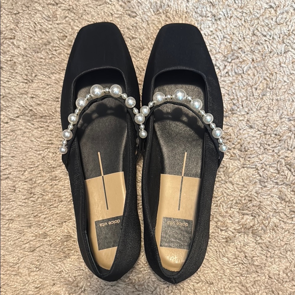 Dolce Vita ROXANA PEARL BALLET FLAT - ONYX SATIN Black Pearl Flats — NWOT